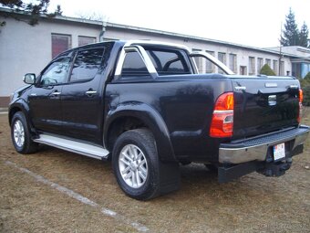 Toyota Hilux 3.0 D-4D 126Kw 4x4 M5 - 2