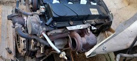 Motor Ford Mondeo MK3 - 2