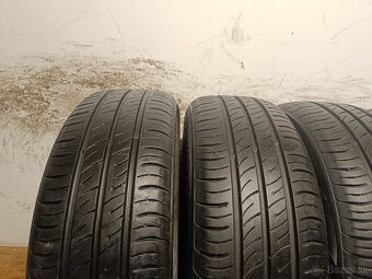 185/60 R15 Letné pneumatiky Kumho Ecowing 4 kusy - 2