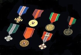 kupim medailu z Afganistanu - 2