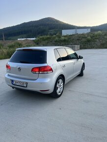 VOLKSWAGEN GOLF 1,6 tdi 77kw - 2