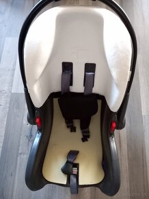 Klippan Dinofix autosedacka pre babatka - 2