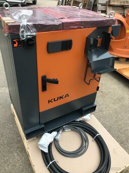 KUKA robot KR210 R2700 Quantec KRC4 - 2