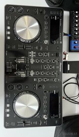 Pioneer XDJ-R1 - 2