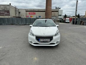 Peugeot 208. r.v. 2014,1398cm3,50kw, autom. prevodovka AT/5 - 2