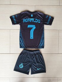 Dres Ronaldo - 2