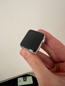 Apple Watch 3 38mm nike strieborné - 2