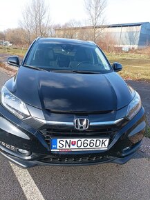 Honda HR-V 1.6 i-DTEC Executive - ZNIZENÁ CENA - 2