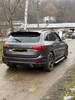 Rozpredam Audi q5 3.0 TDi 176kw quattro automat . Výbava : - 2