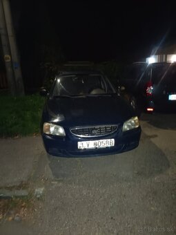 Hyundai accent - 2