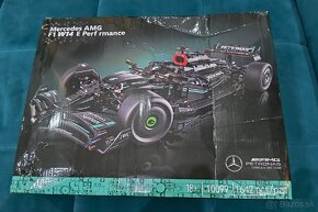 Mercedes AMG F1 - 2