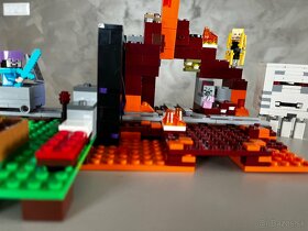 Predam LEGO® Minecraft® 21143 Podzemná brána - 2