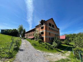 Hotel a chatky v blízkosti lyžiarskeho strediska - Hriňová - 2