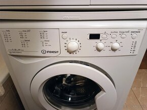 Práčka Indesit - 2