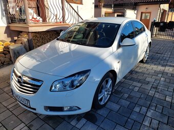 Opel Insignia Limousine HB - 2