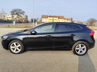 Volvo V40 D2 Kinetic - 2