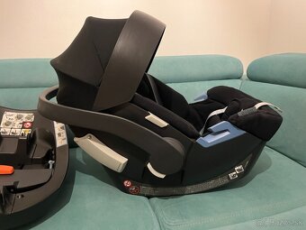 Cybex Aton 5 + isofix - 2