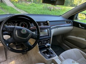 ROZPREDAM ŠKODA SUPERB 2 3.6FSI 191kW 4X4 DSG - 2