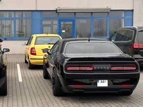 Dodge Challenger 5.7 HEMI, SHAKER, 105xxxkm - 2