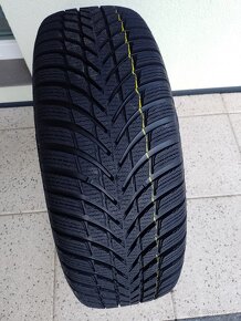 Predám nové zimné pneu NOKIAN 215/65 R17 SUV SNOWPROF22 - 2