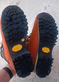 Vibram Turisticke Topanky - 2