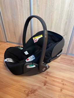 CYBEX Autosedačka Cloud Z2 i-Size Plus (0-13 kg) Deep Black - 2