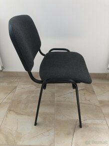 Sivá stolička - 2