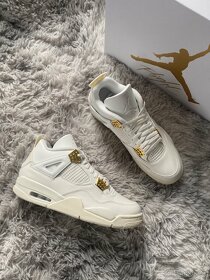 Nike Air Jordan 4 Metallic Gold - 2