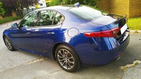 Alfa Romeo GIULIA 2.2diesel 132kw,11/2017,8stup.Automat - 2