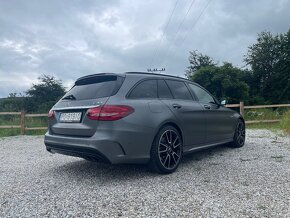 Mercedes-Benz C 43 AMG - 2