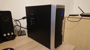 PC Mini-ITX . . .  Intel Core i5-2400 (4 jadro) - 2