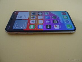 iPhone 11 PRO 256GB SILVER - ZÁRUKA 1 ROK - 100% BATERIA - 2