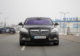 Opel Insignia 2.0 CDTI 130k Cosmo - 2