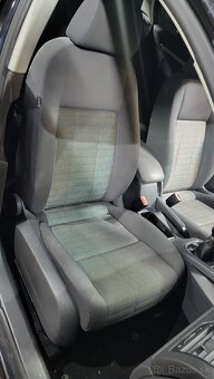 VW Golf 5 1.9TDI Hatchback Rozpredám - 2