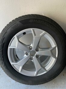 Audi Q3 original disky R17 + zimne pneu HANKOOK komplet sada - 2