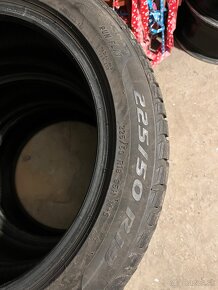 Pirelli 225/50r18 - 2