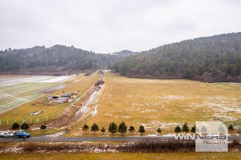 Na predaj stavebný pozemok v obci Lackovce - 2