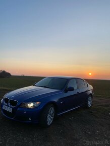 BMW E90 320D - 2