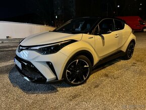 Predám TOYOTA C-HR 2.0 GR Dynamic FORCE Hybrid - 2