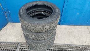 DUNLOP 185/60R15 - 2