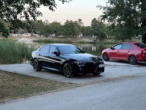 GIULIA VELOCE 2.0 Benzín 206KW 8AT Q4 6/2023 Odpočet DPH - 2