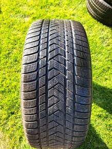 285/45 R22 Pirelli zimné - 2