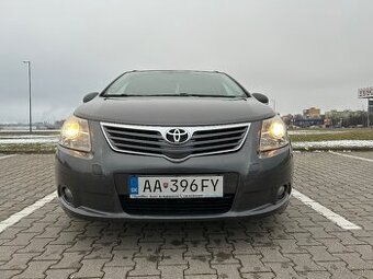 Toyota Avensis 2.2 diesel, Automat. - 2