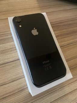 Apple Iphone XR 64gb - 2