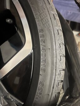 Pneumatiky 225/40 R18 - 2