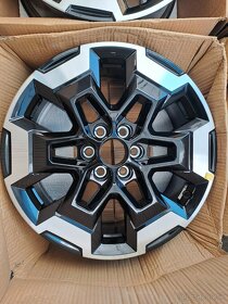 Nové Originál alu kola Nissan Navara r18 6x114,3 - 2