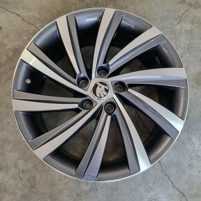 Originál ŠKODA PERSEUS disky 5x112 R18 ET48 - 2