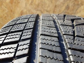 275/40 r20 zimne pneumatiky hankook - 2