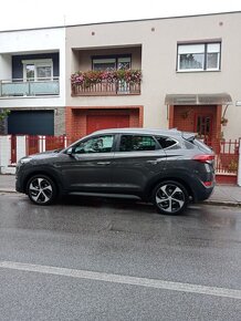 Hyundai Tucson 2.0 CRDI 4x4 - 2