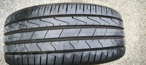 Predám letné pneu Hankook K125 Ventus Prime3 215/45 R17 91 V - 2